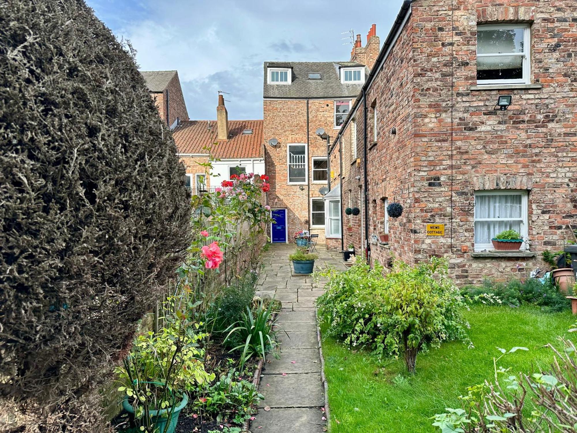 Gillygate Nest With Free Allocated Parking York Luaran gambar